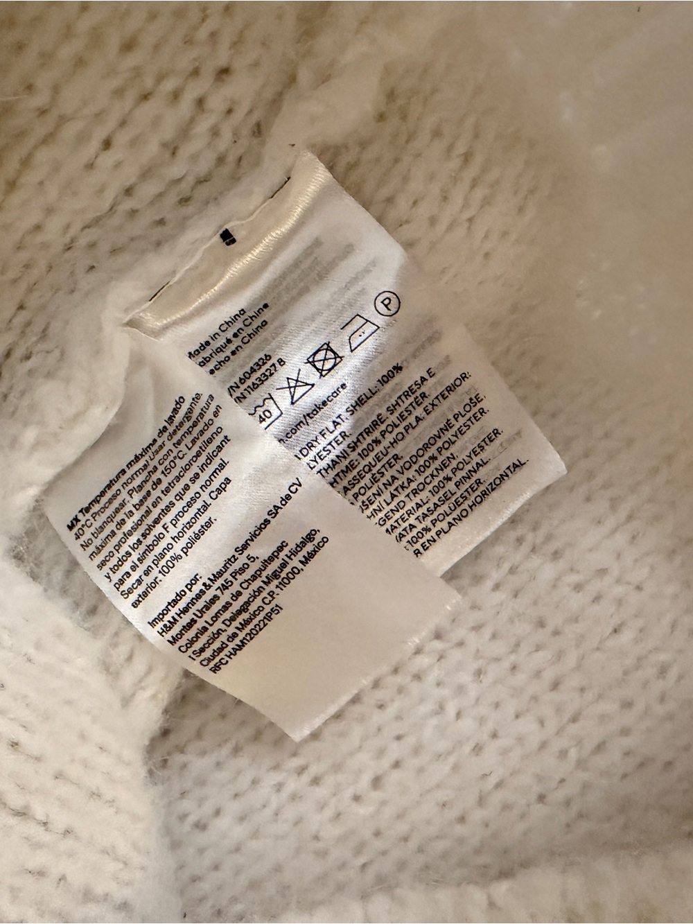 H&M Cream Cable-Knit Ruffle Sweater - Picture 3 of 4
